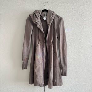 Prairie Undergound Long Cloak Hoodie in Gray Size XSmall